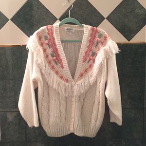 Super cute vintage knit sweater